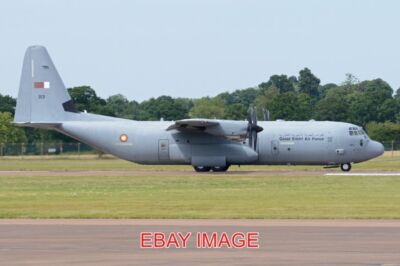 PHOTO  AEROPLANE LOCKHEED MARTIN C-130J-30 HERCULES '213 / MAJ' C/N 5668 BUILT 2