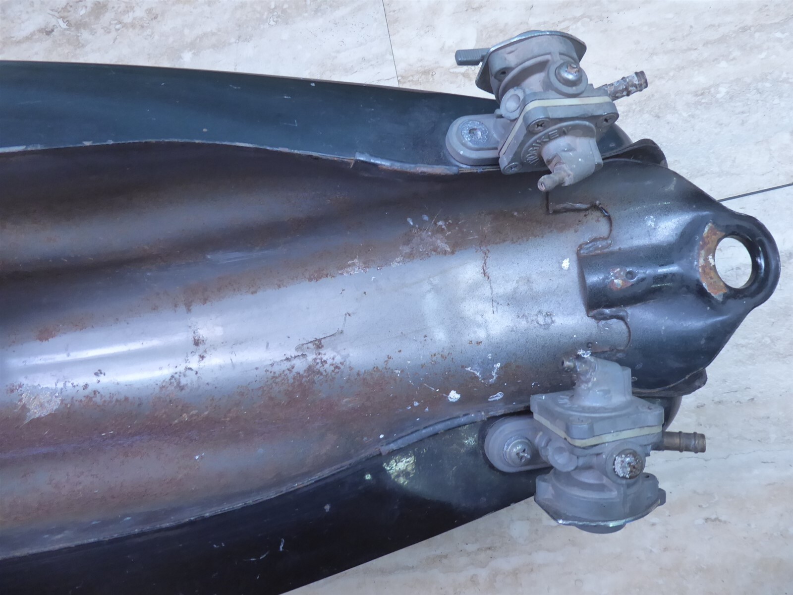 197882 Yamaha XS650 Twin Dual Petcock Gas Fuel Tank *Locked No Key