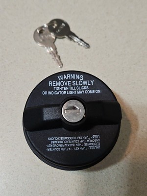 Gas Cap 10504 ''Locking''   Lot Of 95  Sealed Individually, New Caps
