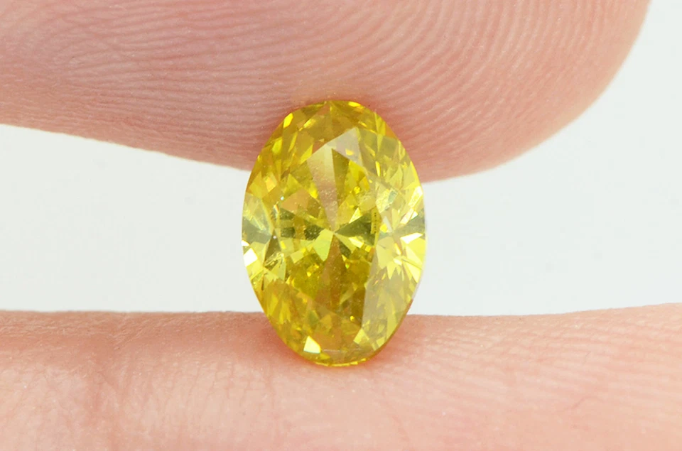 Oval Shape Diamond Fancy Yellow Color Loose Enhanced Polished 1.00 Carat VVS2 - Image 2 of 4