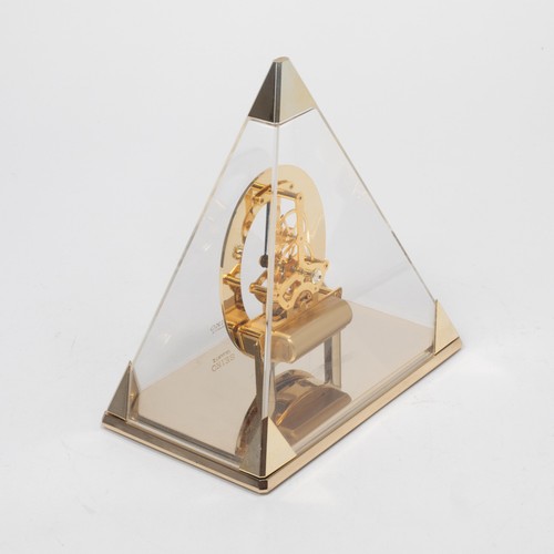 Vintage Seiko Quartz Pyramid Skeleton Mantel Clock Japan Roman Numerals Gold - Picture 7 of 14