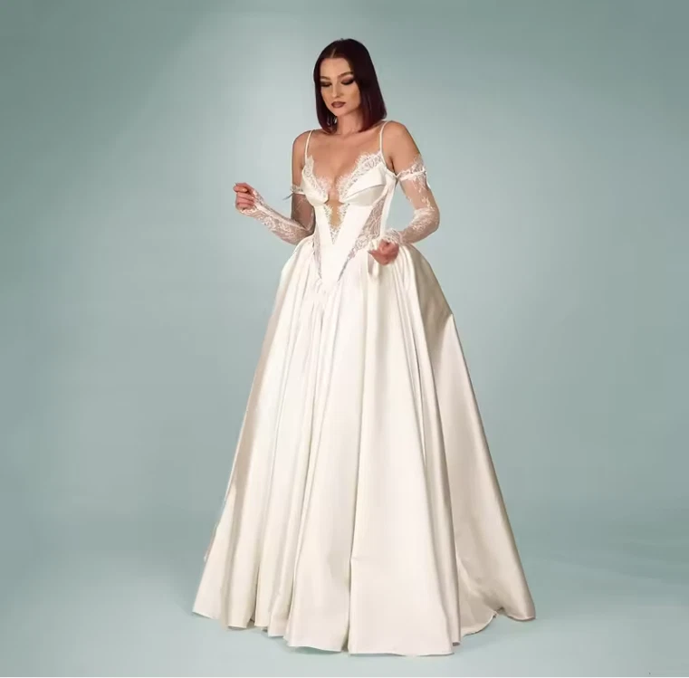 Vestidos de novia línea A novia espagueti tirantes princesa vestido de novia blanco Foto 4 de 4