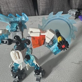 LEGO Bionicle Okoto G2 Reboot 70782 Protector of Ice 99% Complete + Instructions