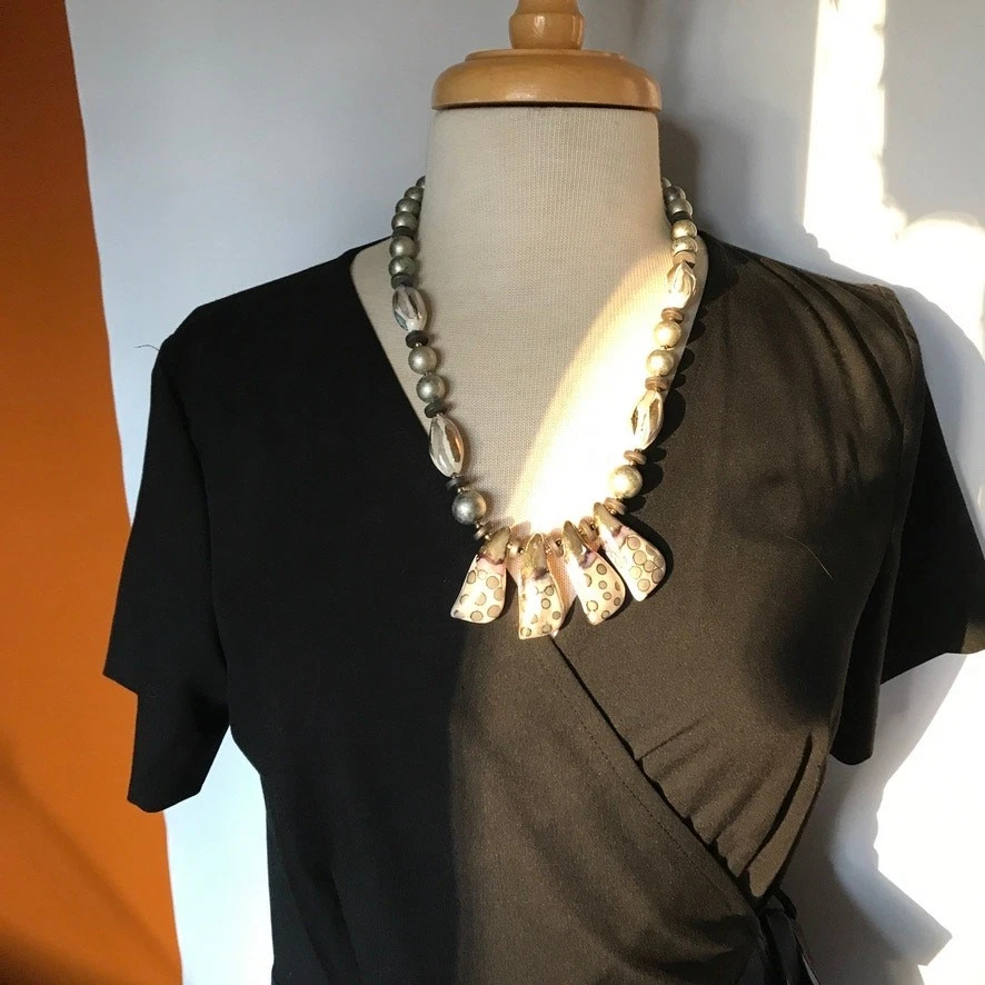 Collar llamativo vintage de porcelana pintada de los años 80 - Hecho en Japón Foto 2 de 4