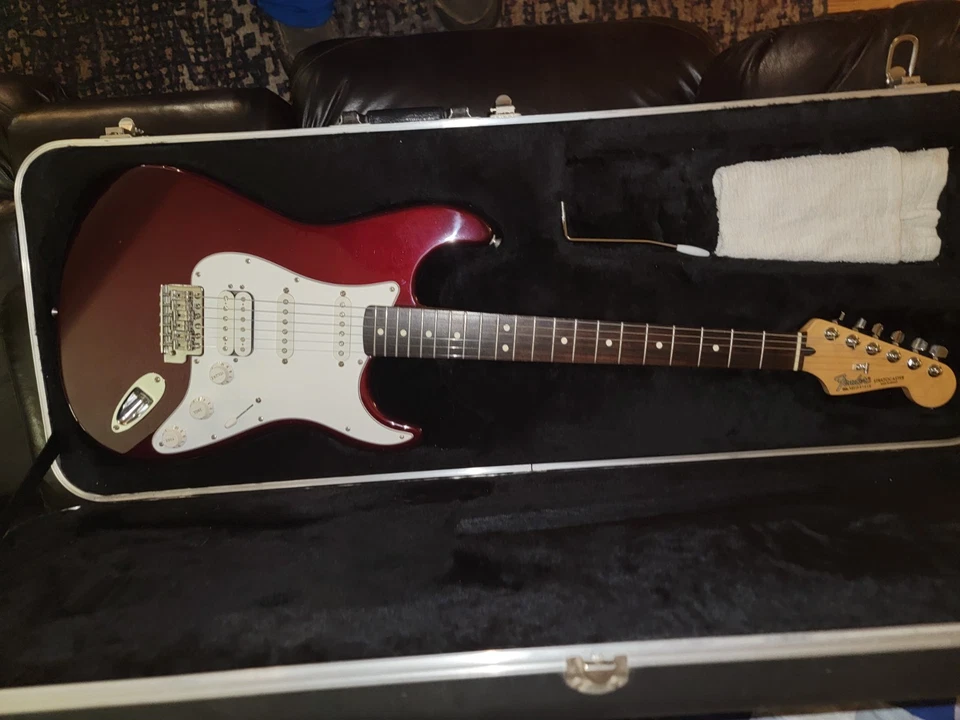 Fender Player Stratocaster - Image 2 of 4