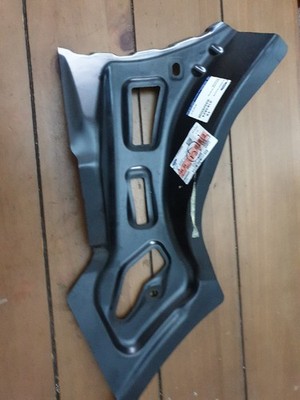 Neu Original Ford Träger Viertelverkleidung 2184824