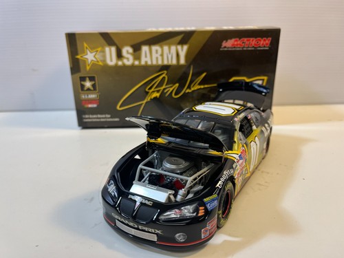 Jerry Nadeau #01 Army 2003 Grand Prix in 1/24 Scale Diecast by Action - Picture 3 of 7