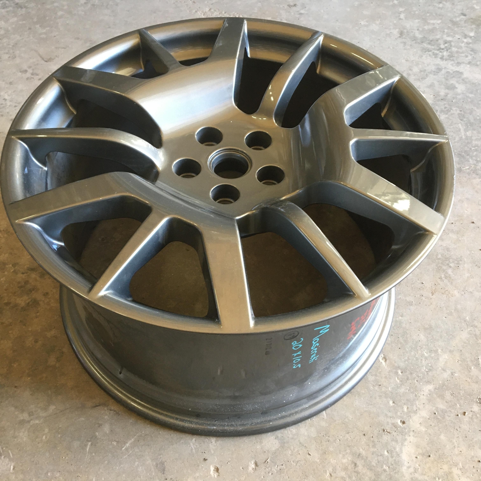 2008 - 2012 Maserati Granturismo S 20x10.5 5x4.5 98167