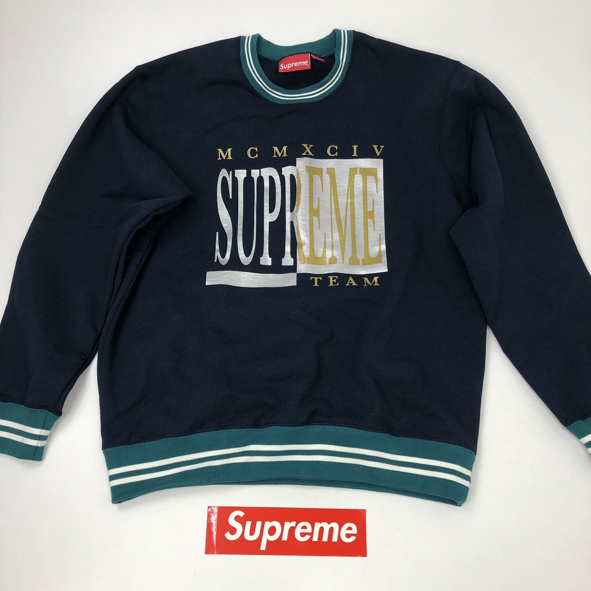 か*う様 シュプリーム17fw Team Crewneck ネイビーM F/W シュプリーム17fw Team Crewneck ネイビーM F/W 2017 【公式通販】