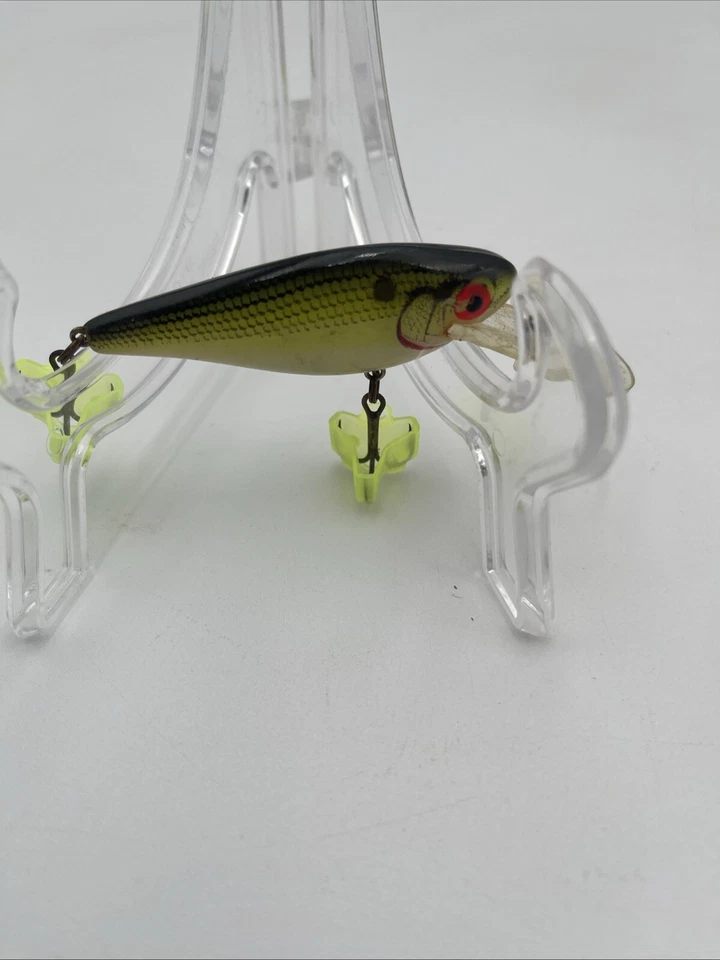 Cotton Cordell Deep Diving C.C. Shad Rattle Crankbait Good Condition Baby Bass - Image 2 of 4