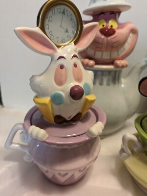 Disney アリス　キャニスター Disney Alice in Wonderland 8 piece Canister Set Read Description
