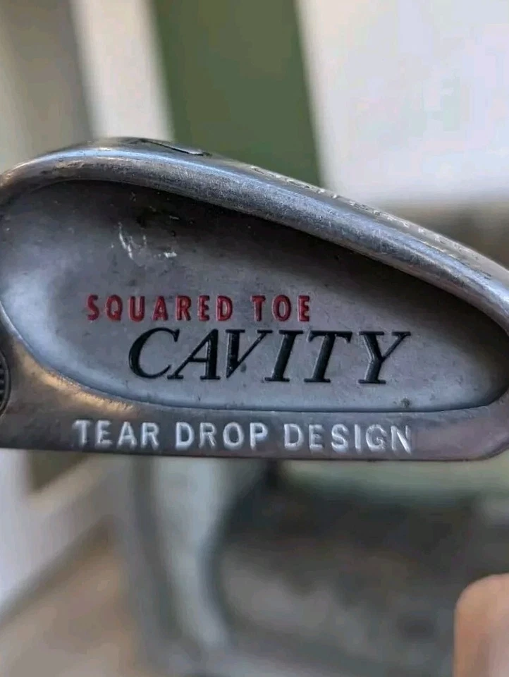 Golfsmith Irons 2,4,5,6,7,8,9 & PW Graphite Reinforced Shaft Tear Drop Design  - Image 4 of 4