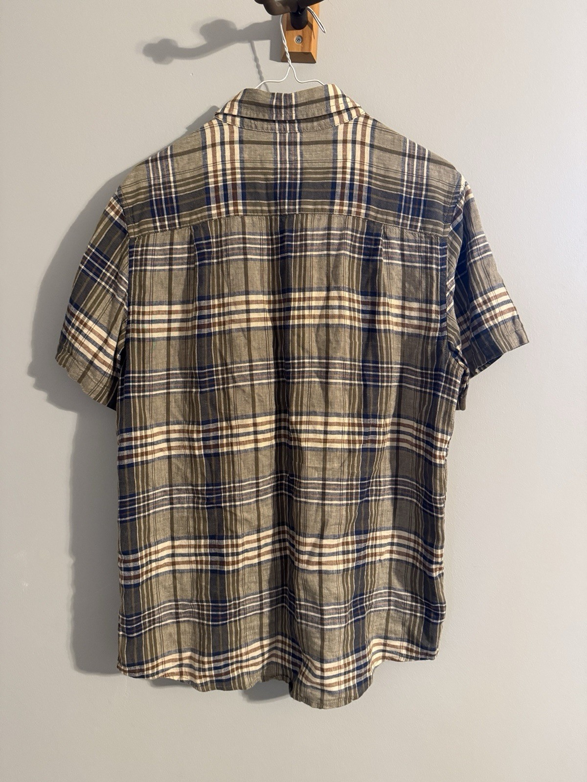 Two Different Pendleton Short Sleeve - Size medium - image 4