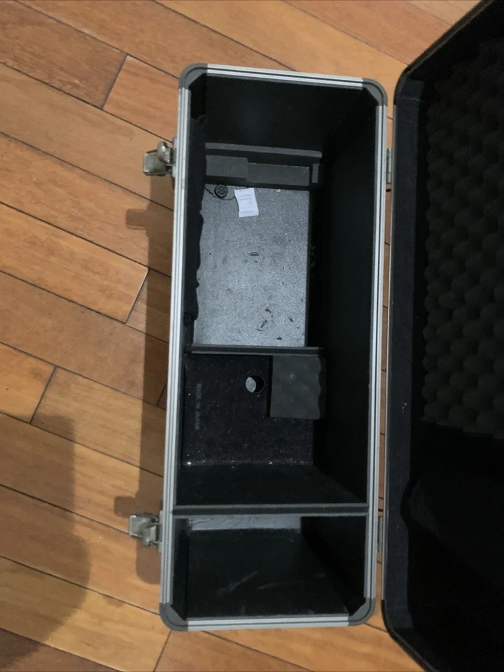 Estuche rígido de aluminio Sony Video 8 LCH-V200 solamente - - - E1796 Foto 4 de 4