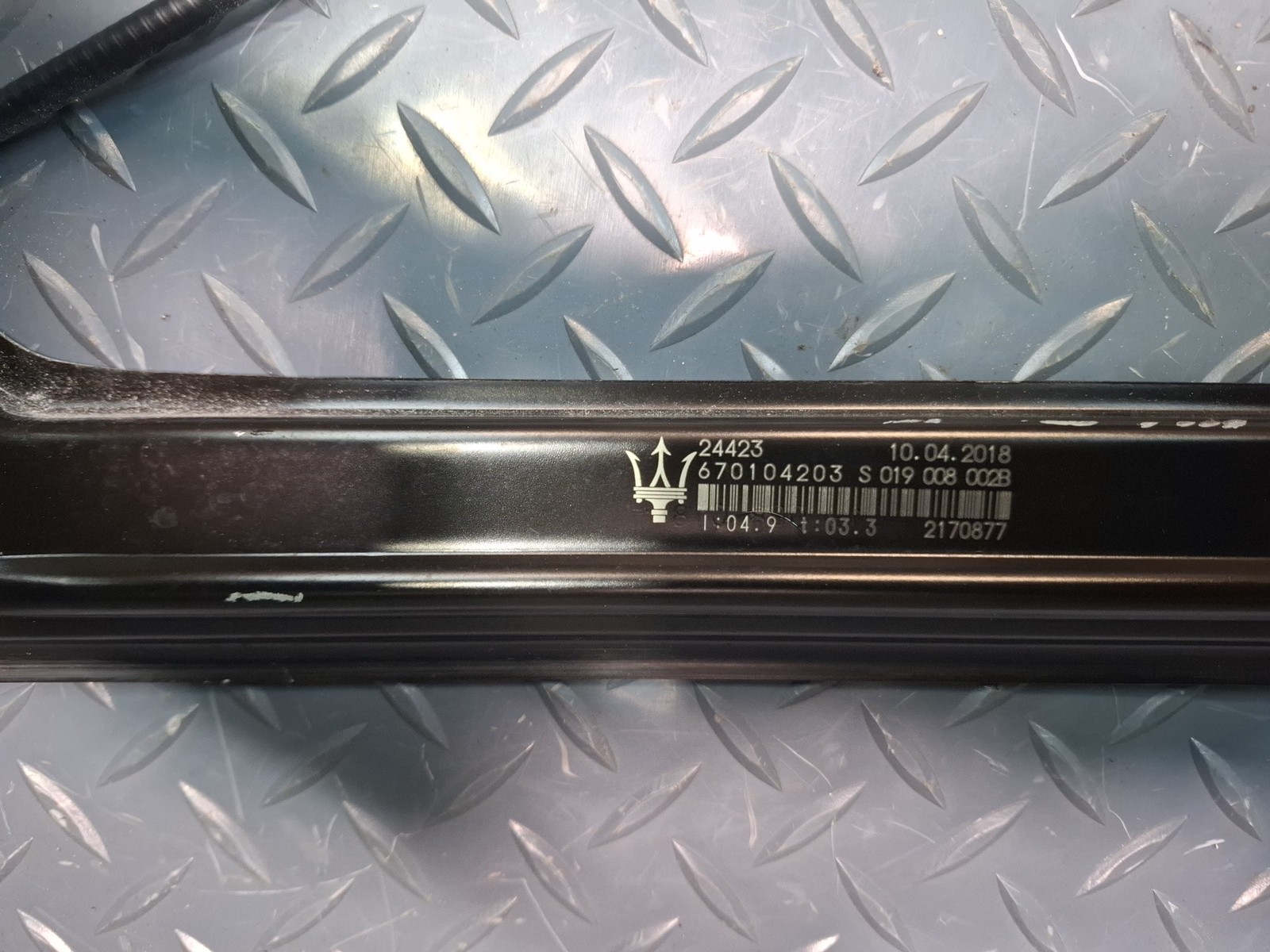 Maserati Levante 2017-2020 Front Right Window regulator