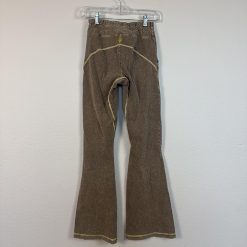 Free People Pants Womens XS New Flow Flares Pumice 70s Yoga Boho Athleisure - Picture 3 of 12
