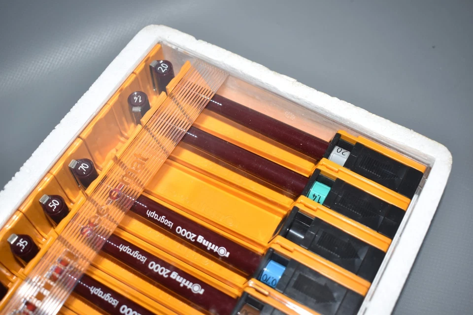 Rotring 2000 Isograph sec-o-mat 8-teiliges Zeichen-Set in stabiler Box /#A4 - Bild 3 von 4