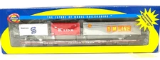 RTR Athearn #74210 85' All Purpose Flat Car-Trailer Train #970800+3 CONTAINERS