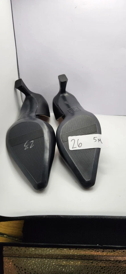 Bomba Naturalizer Dalary Slingback Negra talla 5m Foto 3 de 4