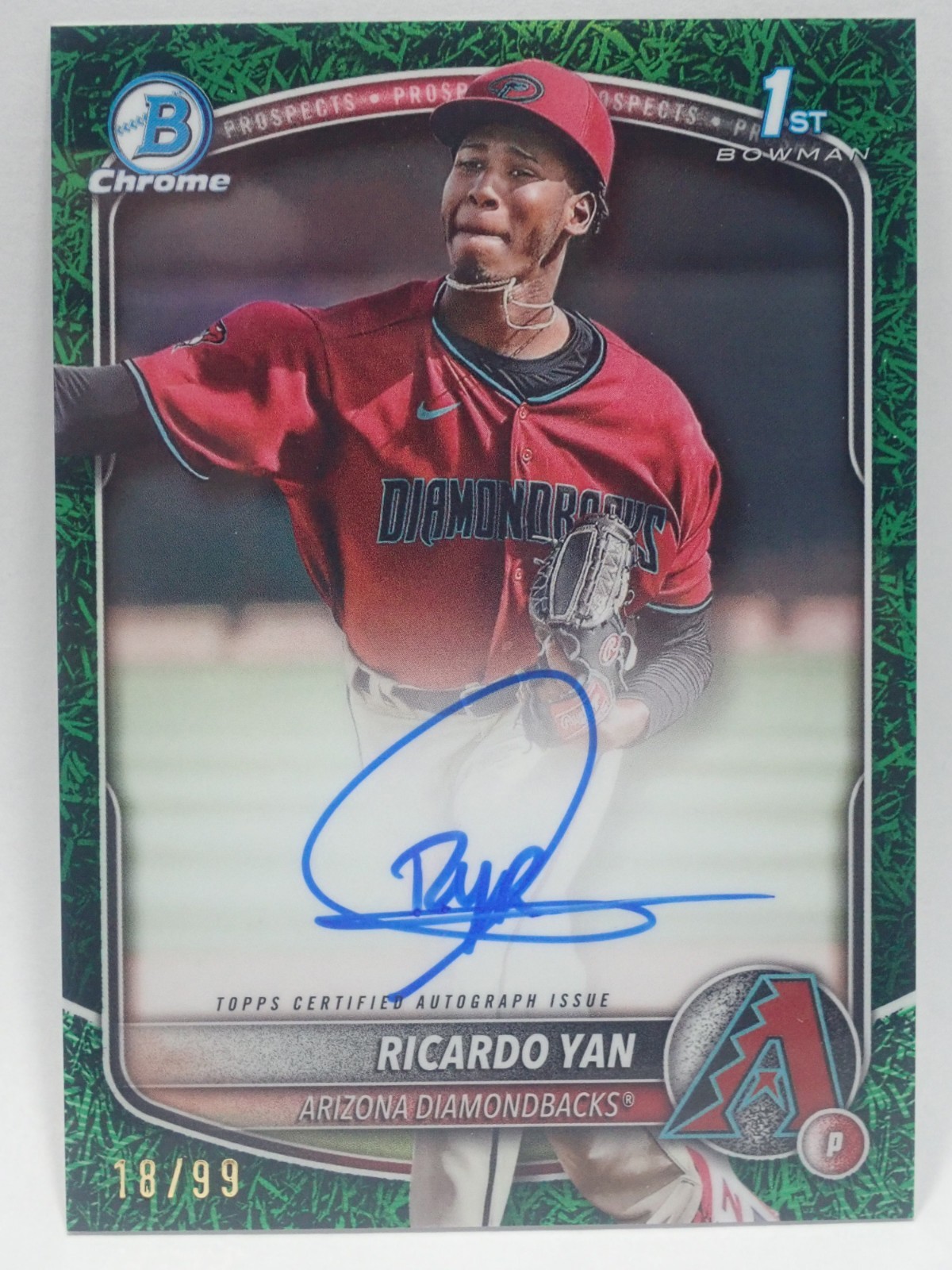 RICARDO YAN AUTO /99 #CPA-RY 2025 1ST BOWMAN CHROME PROSPECTS GREEN GRASS
