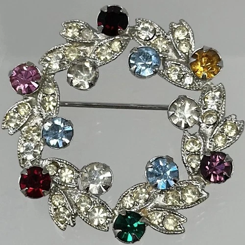 Vintage Eisenberg Multicolor Rhinestone Wreath Circle Brooch Silver Tone 1.35”