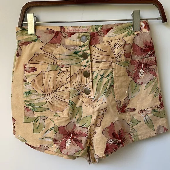 Urban outfitters floral shorts hotsell
