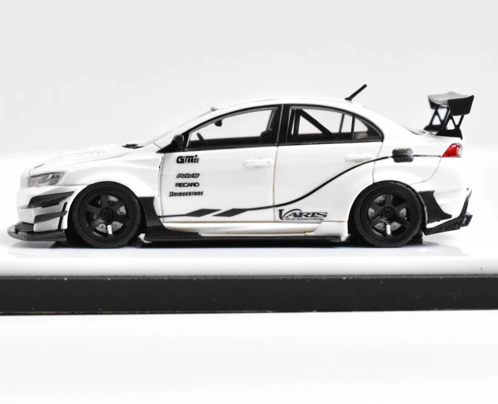 404Error 1:64 White Lancer EVO X Varis Sports Model Diecast Resin