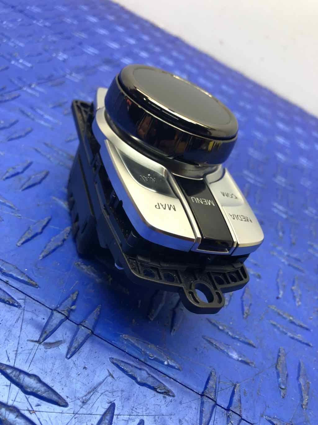 2016 - 2019 BMW 750 G12 iDRIVE MEDIA NAVIGATION SWITCH DIAL KNOB 