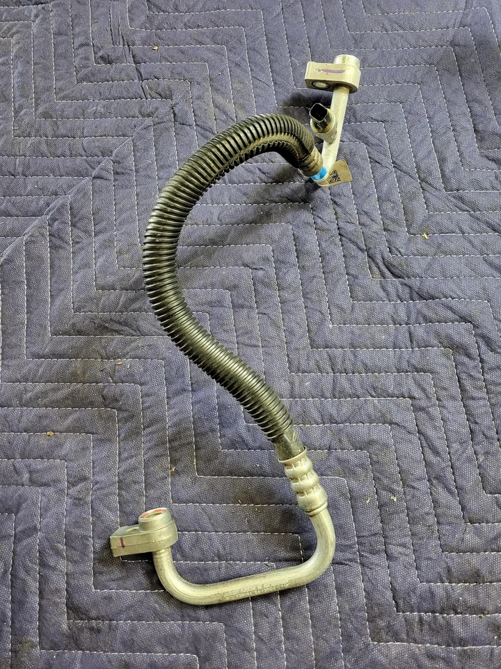 Juego de manguera de aire acondicionado 2019 Lincoln MKC GV61-19E881-KF 2017 2018 Foto 3 de 4