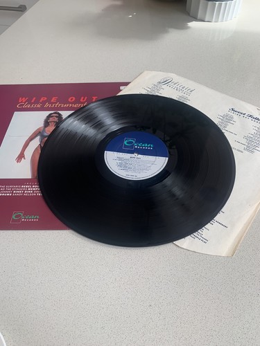 Wipe Out Classic Instrumentals EX Vinyl LP & Inner Rock’n’Roll Plays Perfect 1st - Picture 10 of 11