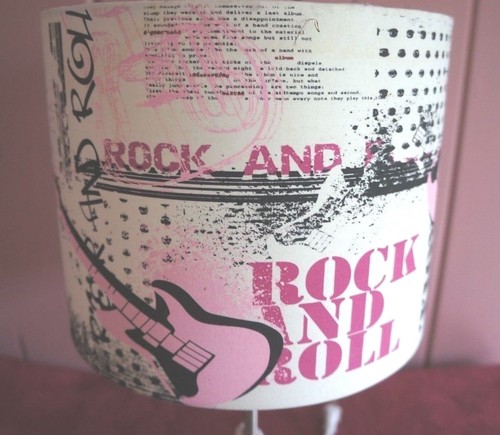 CONTEMPORARY TABLE TOP LAMP WITH ROCK AND ROLL THEMED LAMP SHADE - Picture 2 of 3