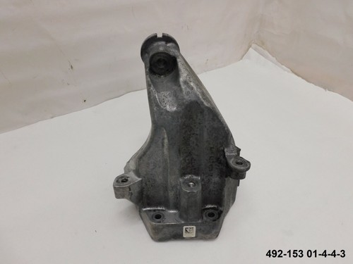 Halter Motorbock Motorhalter A6512231704 MB Sprinter 906 (492-153 01-4-4-3)