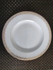 Vintage Theodore Havilland 7.5 Inch Plate Gold Trimmed