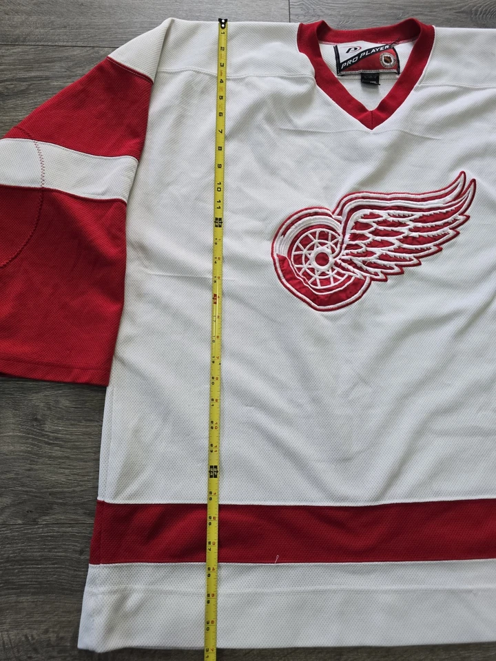 Late 90’s Pro Player Detroit Red Wings Jersey Size Men’s XL  - Image 2 of 4
