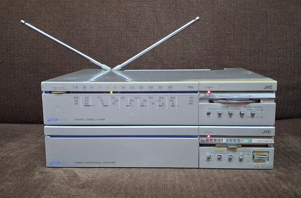 JVC PC-5 AMPLIFICATORE + SINTONIZZATORE RADIO FM VINTAGE *¹ - Imagen 1 de 4