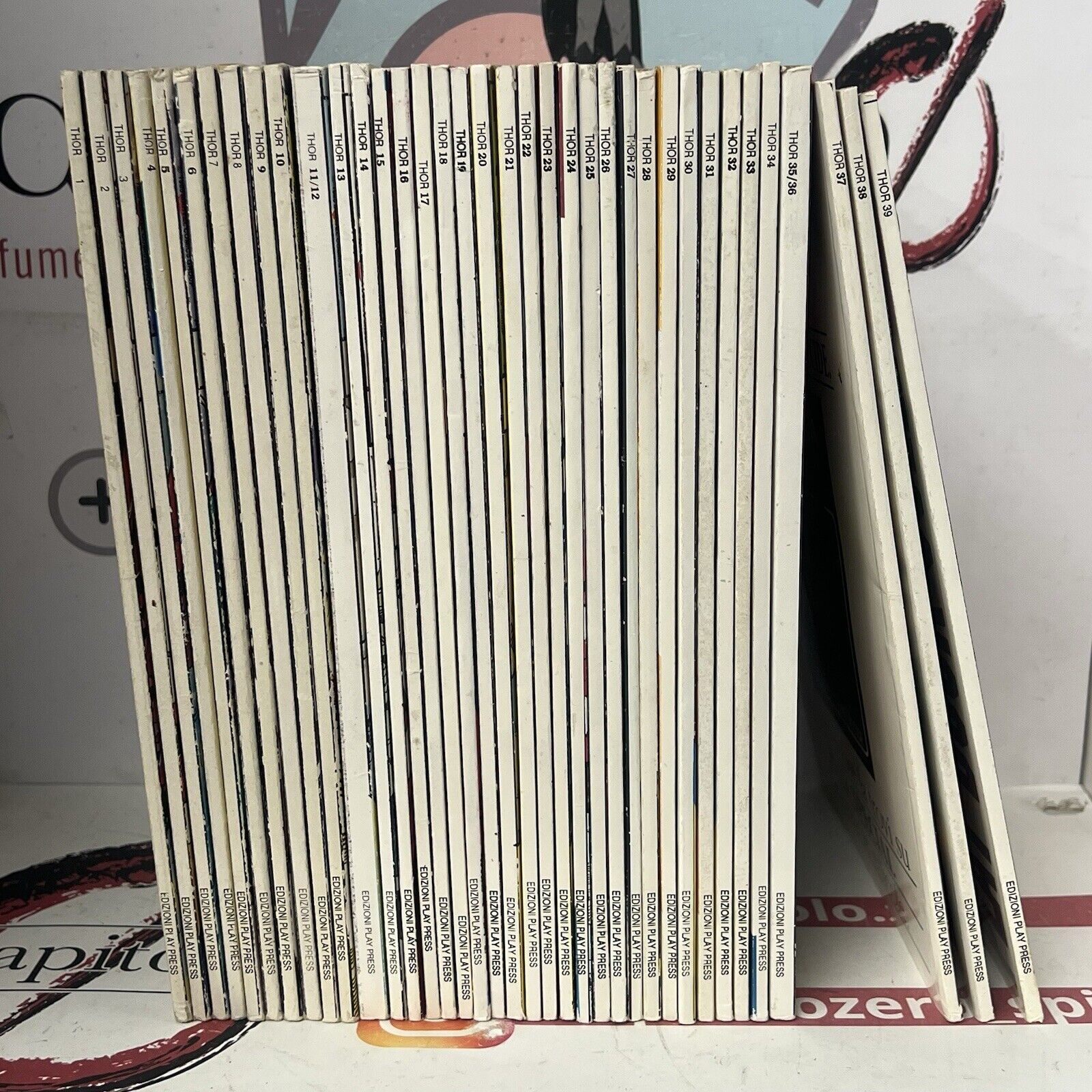 Foto 1 di 24