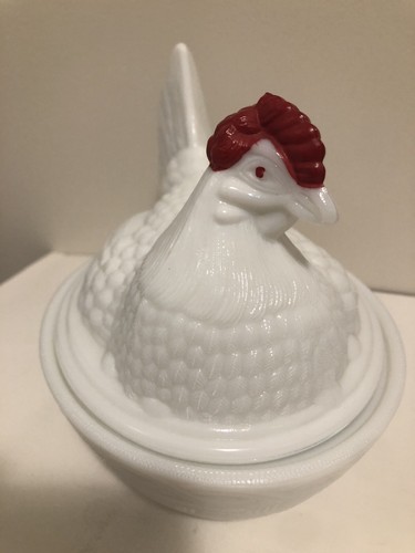 Cesta de vidrio de leche Westmorland gallina en el nido de 7"" de ancho cola dividida marcada como nueva - Imagen 2 de 10