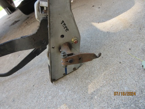 1994 Geo Tracker clutch & brake pedal assembly. PLEASE READ ENTIRE DESCRIPTION. - Bild 2 von 6