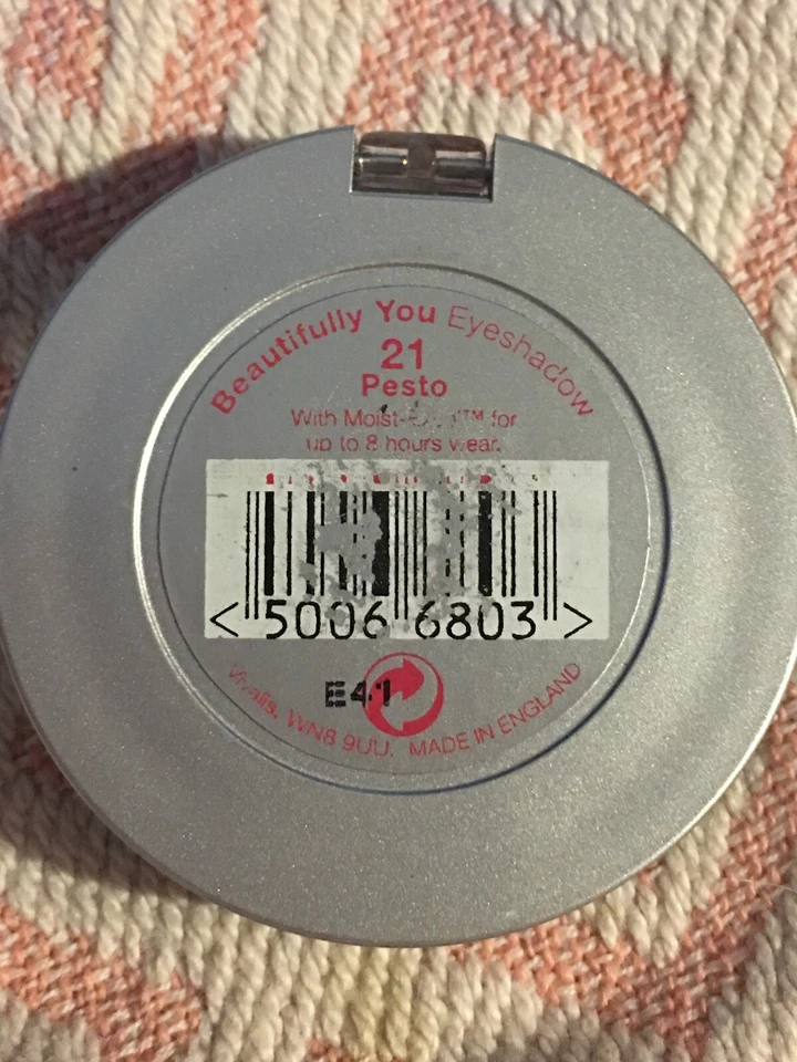 MeMeMe Beautifully You Sombra Pesto 21 Nova Descontinuada HTF Sombra Rara - Imagem 3 de 3