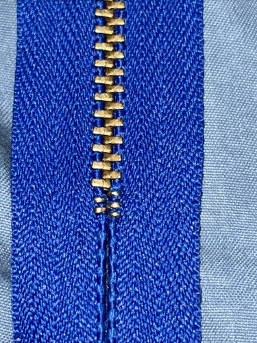 6 pantaloni ottone Talon 42 blu royal estremità chiusa metallo cerniera 4,5” USA vintage NOS - Foto 7 di 10