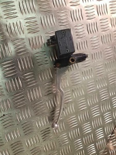 2002 Suzuki 400 K2 Clutch Master Cylinder - Picture 6 of 6