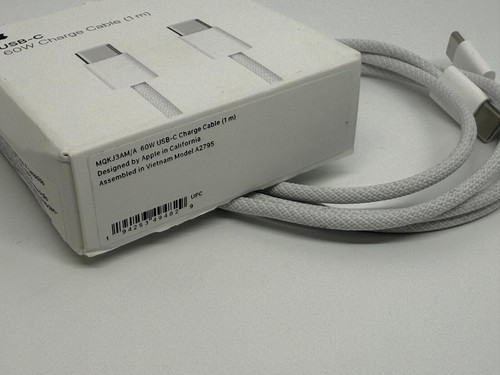 Apple USB-C to USB-C 60W Woven Braided Charge Cable 1m. MQKJ3AM/A A2795. OEM - Picture 6 of 6