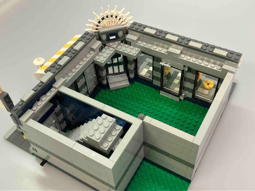 "Complete" Super rare LEGO 10182 Creator Expert Cafe Corner Vintage Used - Picture 6 of 10
