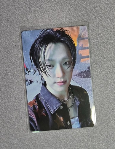 SEVENTEEN-HAPPY BURSTDAY-"US EXCLUSIVE" PHOTOCARD- DINO - Picture 1 of 2