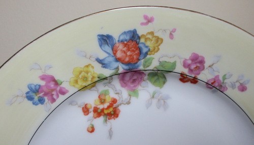 SET of 4 Vintage "PORCELAIN UNION K" PUN3 Pattern SOUP/CEREAL BOWLS, 7 3/4" - Picture 3 of 5