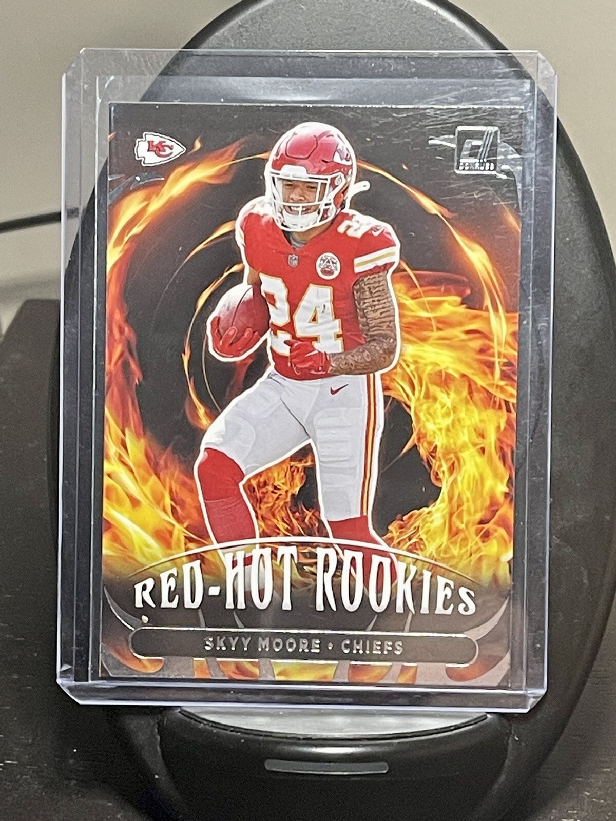 Skyy Moore 2022 Panini Donruss Red-Hot Rookies #RHR-8 Kansas City Chiefs