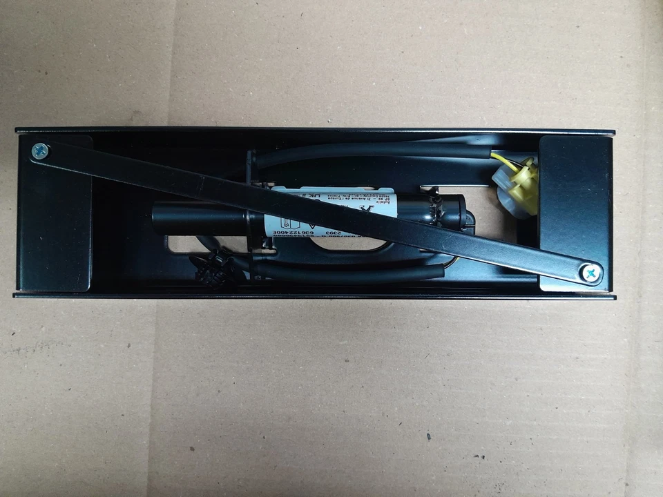 Peugeot 508 II 2021 Attuatore Cofano Attivo 9813435580 Nuovo Originale  - Imagem 2 de 3