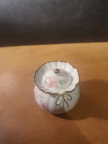 Fenton English Bone China Trinket Box