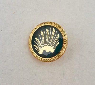 Vintage Deumer Pin Pin Native American Feather Hood Head Tail Jewelry Enamel