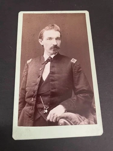Union Officer cdv